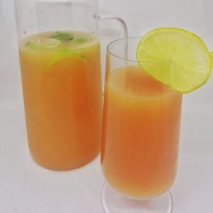 Cocktail sans alcool fraise orange