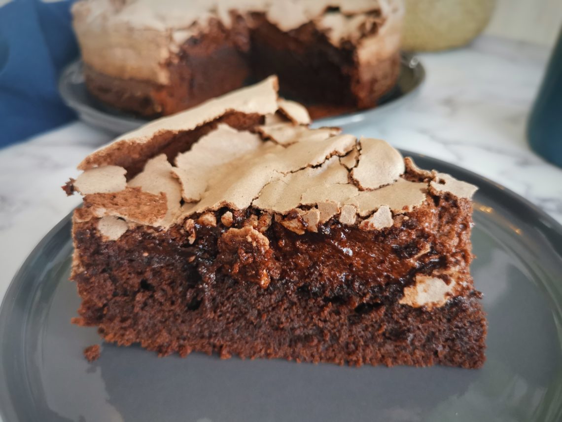 gâteau au chocolat meringué